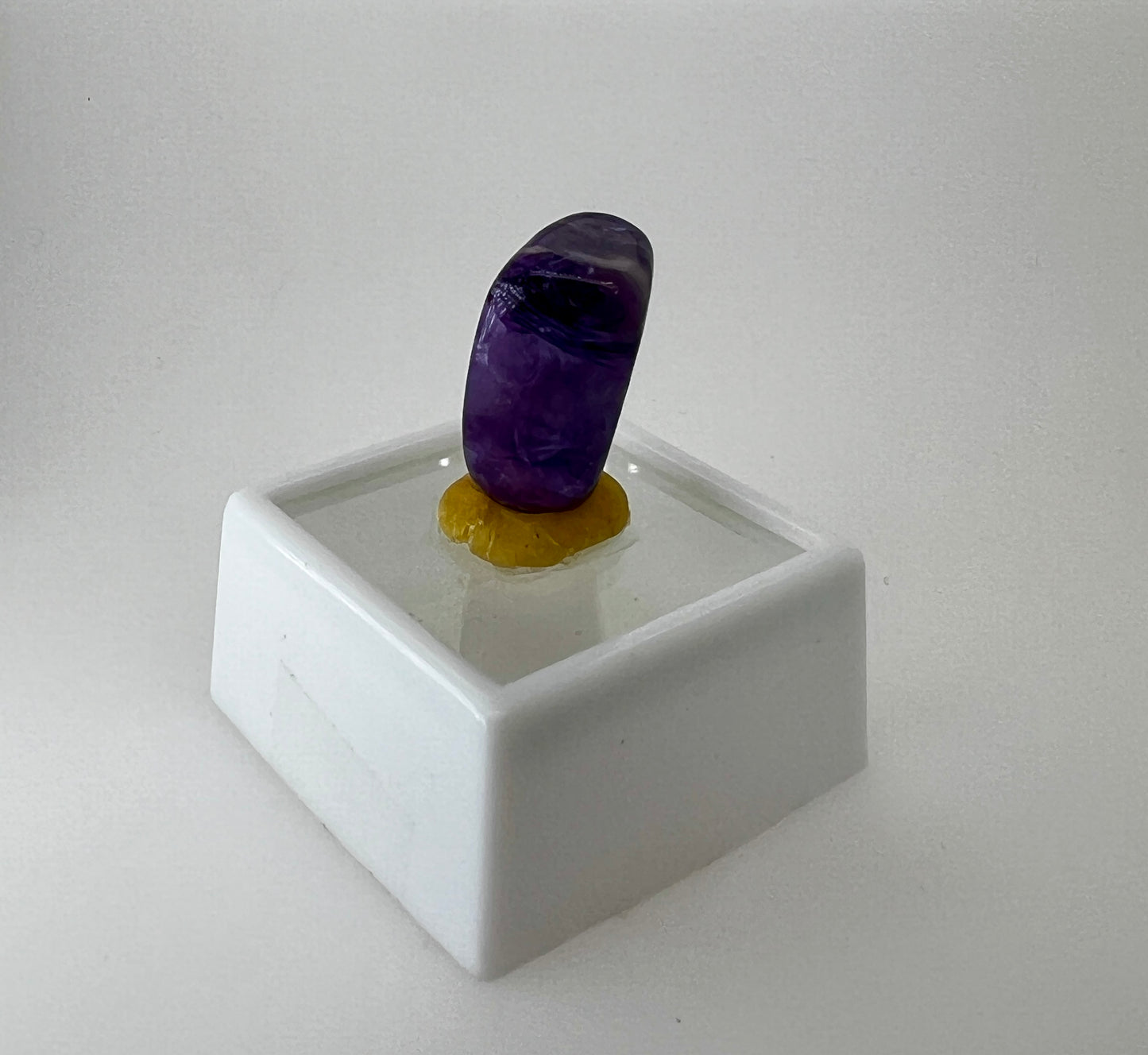 Charoite